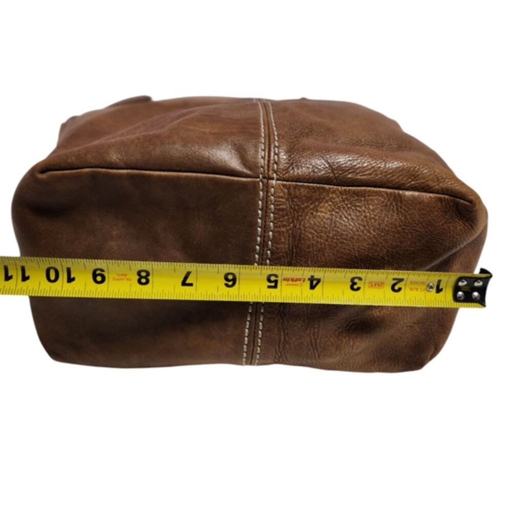 Roots Tan Leather Shoulder Bag - Picture 8 of 16